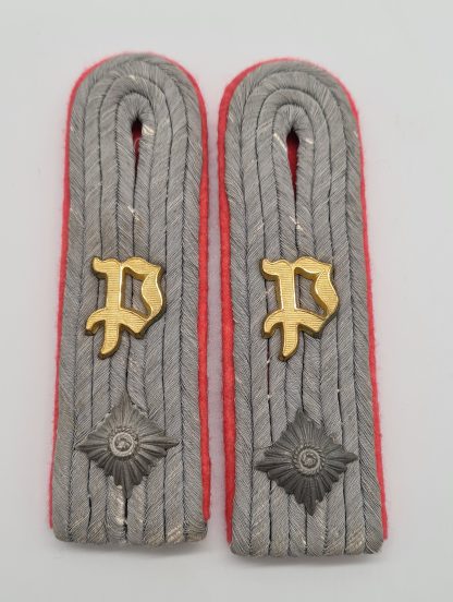 Panzer Ober-leutant shoulder straps